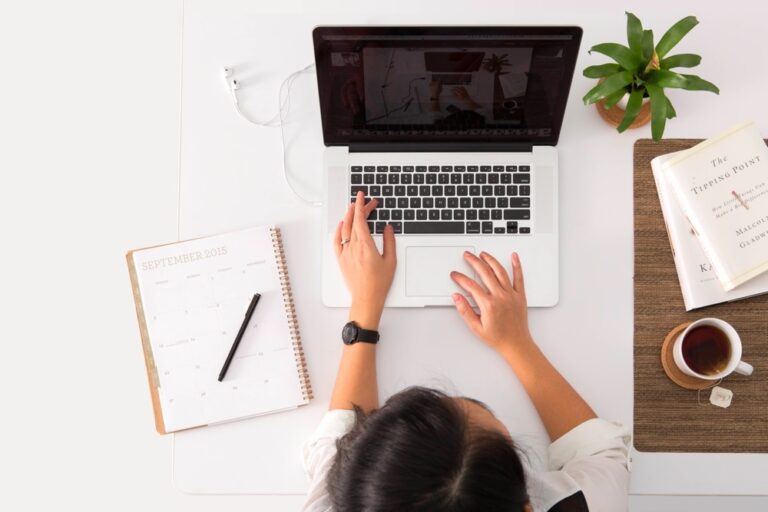 How to Avoid Trademark Violations When Creating Products to Sell
